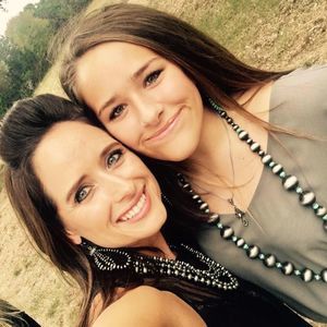 Meet your Posher, Joy